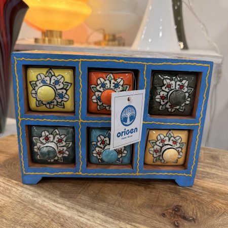 meuble-tiroirs-maison-et-cadeaux